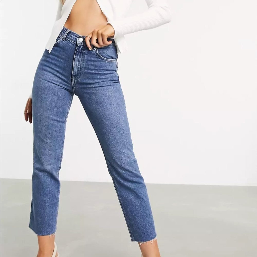 NWT high rise stretch crop flare jeans, midwash